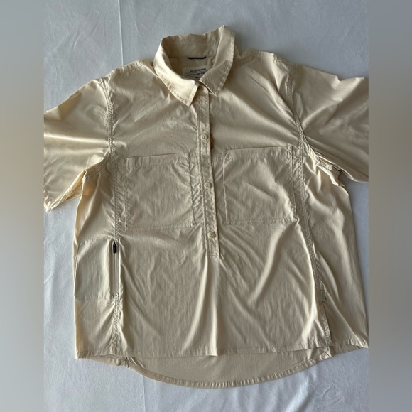 Cooperative women  Beige Button Down Shirt size M - Picture 2 of 7